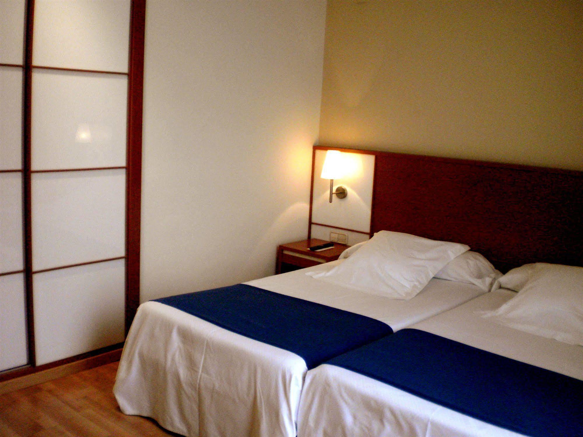 Rh Sorolla Centro 3*