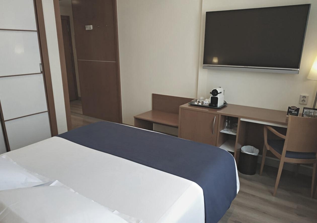 Rh Sorolla Centro 3*